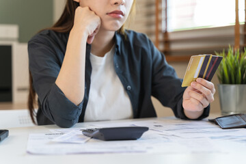 Why More Business Owners Are Choosing Debt Settlement Over Refinancing